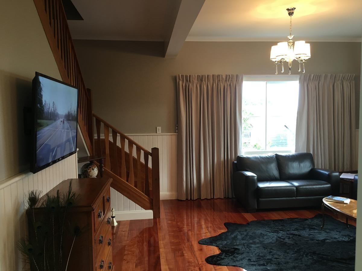 Noah'S Stanley Luxury Bed And Breakfast ภายนอก รูปภาพ